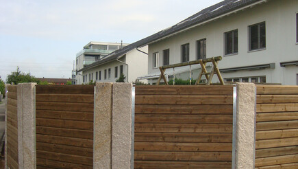 Protection brise-vue en bois de 2016 à 4313 Möhlin Suisse de Zaunteam Nordwest.