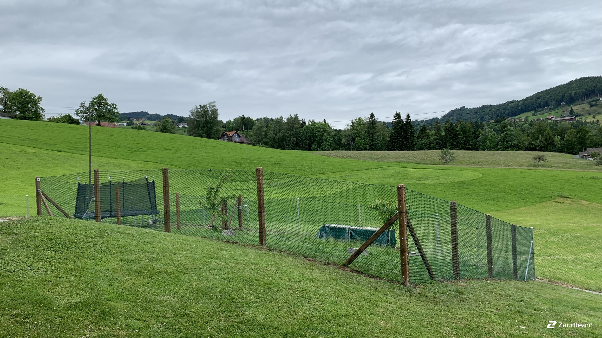 Grillage diagonal de 2019 à 9410 Heiden Suisse de Zaunteam Appenzellerland.
