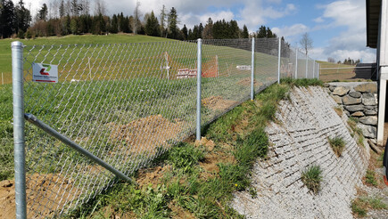 Grillage diagonal de 2023 à 9104 Waldstatt Suisse de Zaunteam Appenzellerland.
