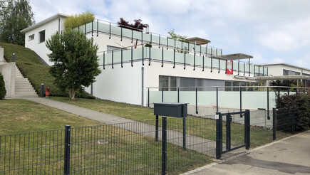 Clôture en panneau double fil de 2018 à 9300 Wittenbach Suisse de Zaunteam Appenzellerland.