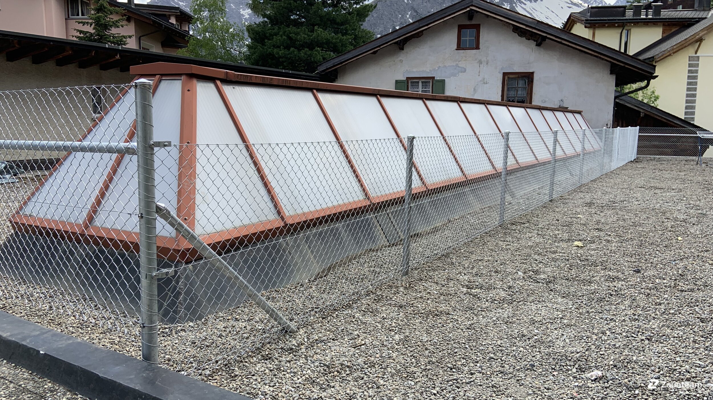 Grillage diagonal de 2019 à 7050 Arosa Suisse de Zaunteam Heidiland.