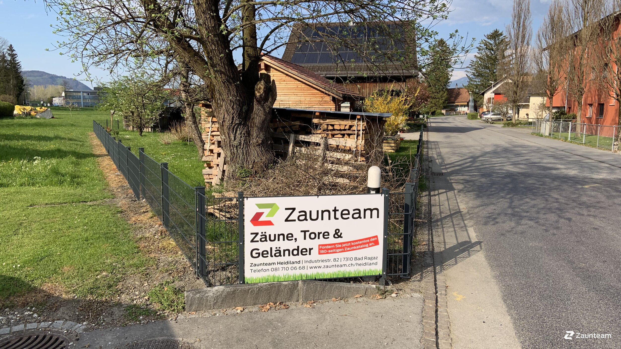 Clôture en panneau double fil de 2019 à 9491 Ruggell Suisse de Zaunteam Heidiland.