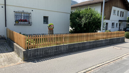 Holz Sichtschutz aus dem 2019 in 7323 Wangs Schweiz von Zaunteam Heidiland.