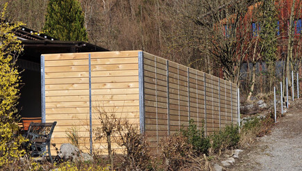 Protection brise-vue en bois de 2019 à 8892 Berschis Suisse de Zaunteam Heidiland.