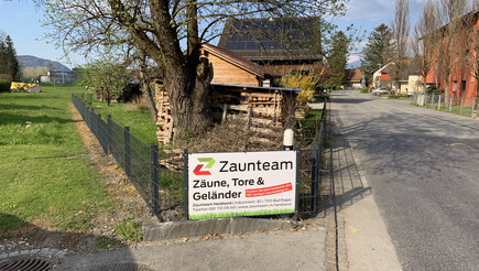 Doppelstabmattenzaun aus dem 2019 in 9491 Ruggell Schweiz von Zaunteam Heidiland.