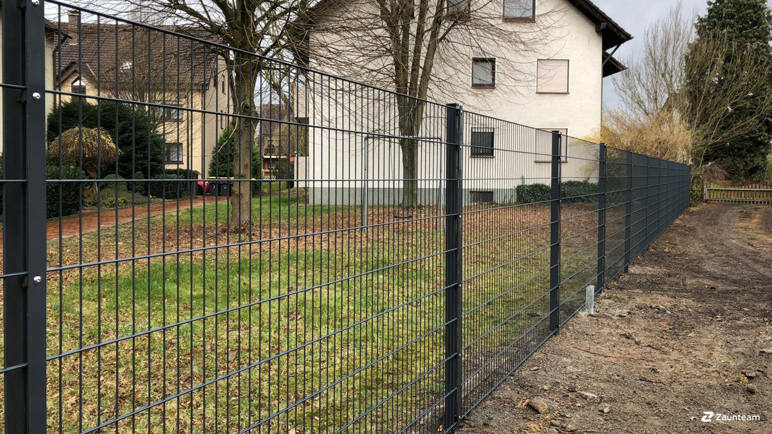 Clôture en panneau double fil de 2019 à 58706 Menden Allemagne de Zaunteam Sauerland.