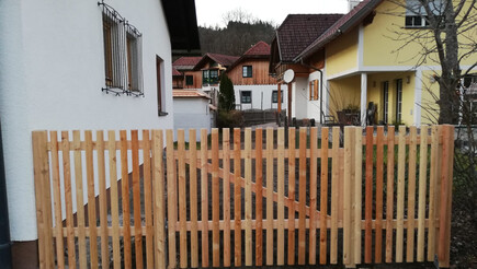 Holz Sichtschutz aus dem 2019 in 3071 Böheimkirchen Österreich von Zaunteam Wienerwald.