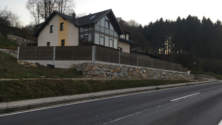 Clôture anti-bruit de 2017 à 3321 Kollmitzberg Autriche de Zaunteam Schneebergland.