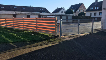 Portes et Passantes de 2017 à 31855 Aerzen Allemagne de Zaunteam Weser-Leine.