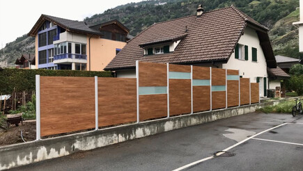 Aluminium Sichtschutz aus dem 2018 in 3937 Baltschieder Schweiz von Zaunteam Wallis / Swissclôture Valais.