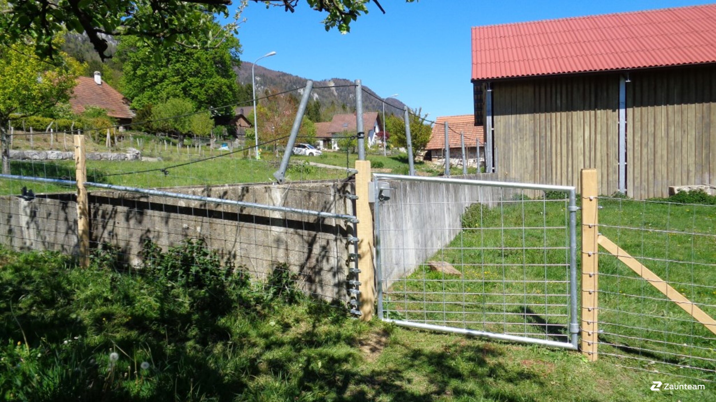Portes et Passantes de 2017 à 4514 Lommiswil Suisse de Zaunteam Mittelland GmbH.