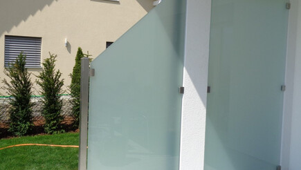 Protection brise-vue vitrée de 2017 à 4704 Wolfisberg Suisse de Zaunteam Mittelland GmbH.