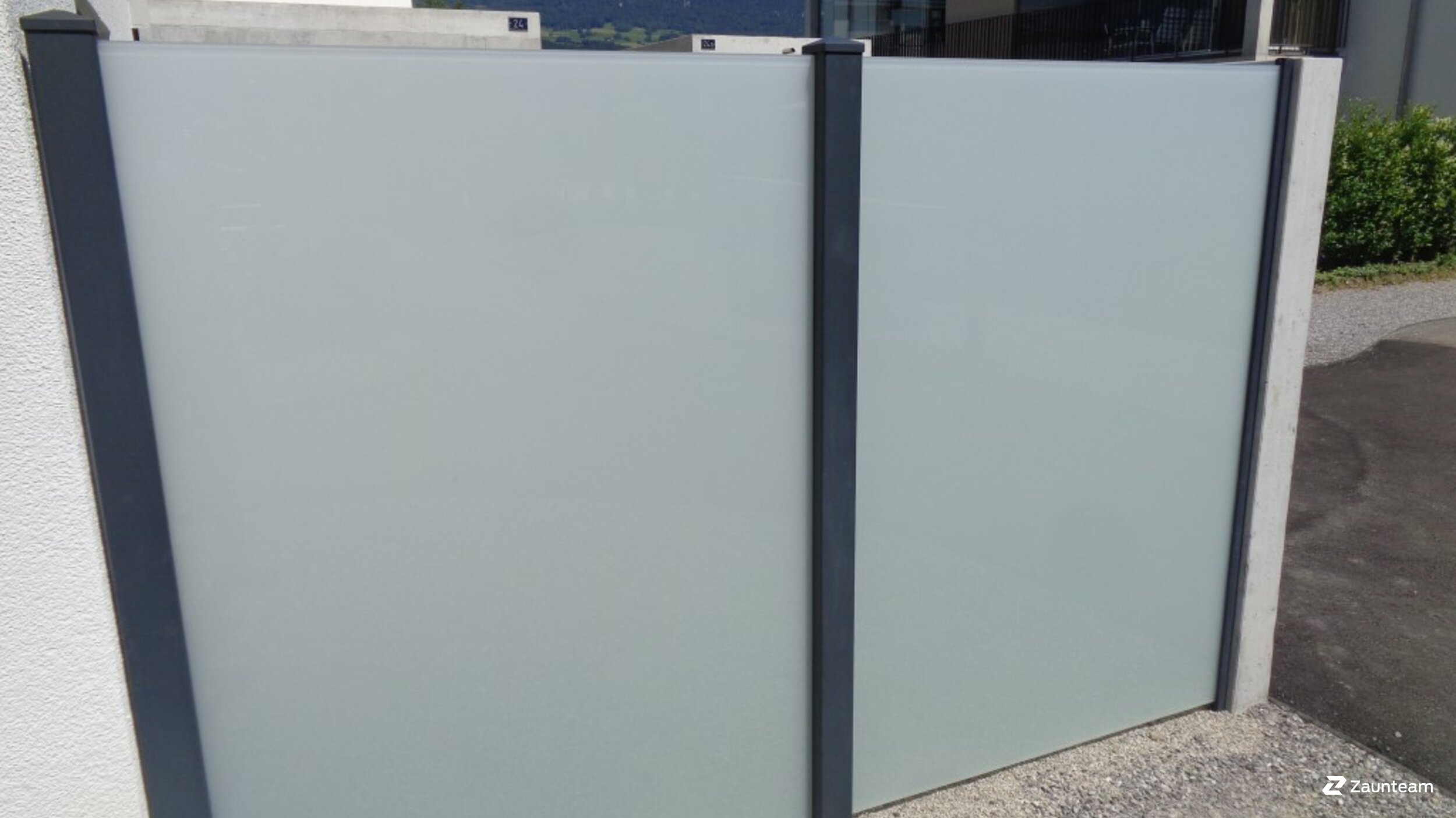 Protection brise-vue vitrée de 2018 à 3380 Wangen aAare Suisse de Zaunteam Mittelland GmbH.