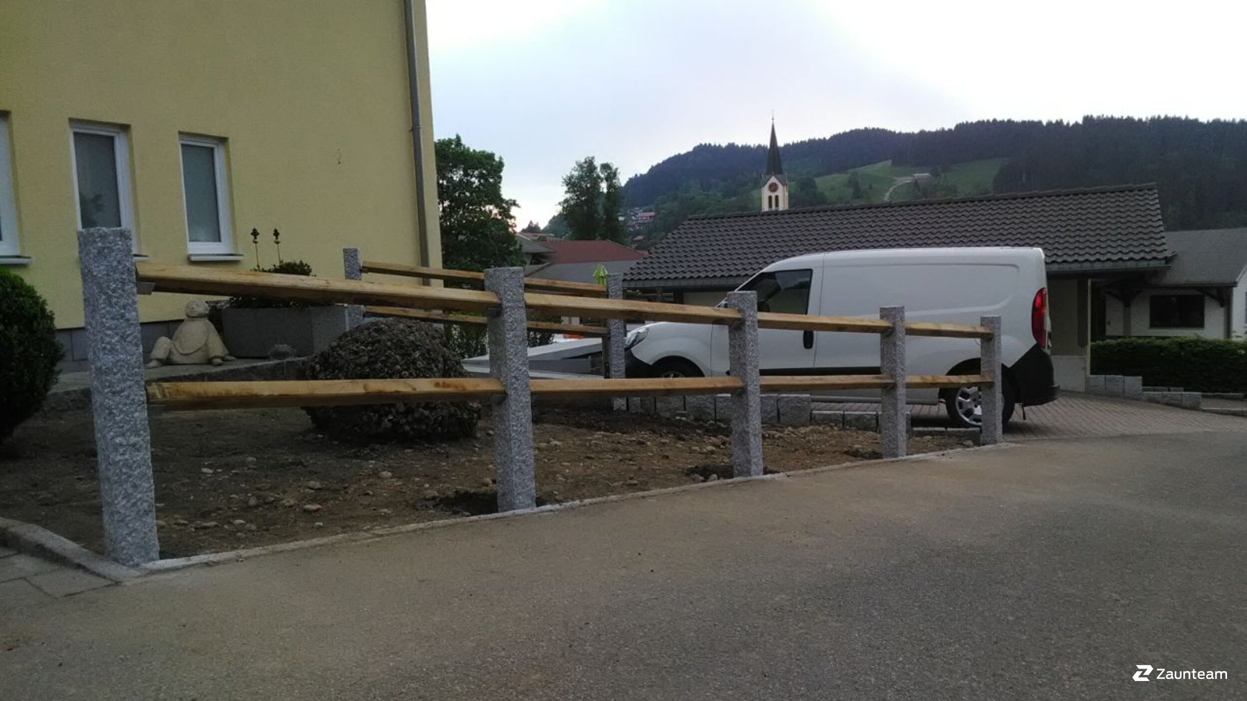 Clôture de chemin de 2018 à 87534 Oberstaufen Allemagne de Zaunteam Allgäu.