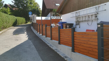 Protection brise-vue en aluminium de 2021 à 88151 Lindenberg Allemagne de Zaunteam Allgäu.