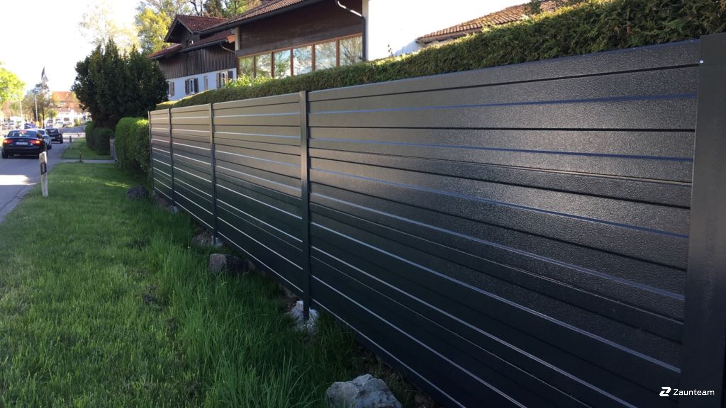 Clôture anti-bruit de 2017 à 87544 Blaichach Allemagne de Zaunteam Allgäu.