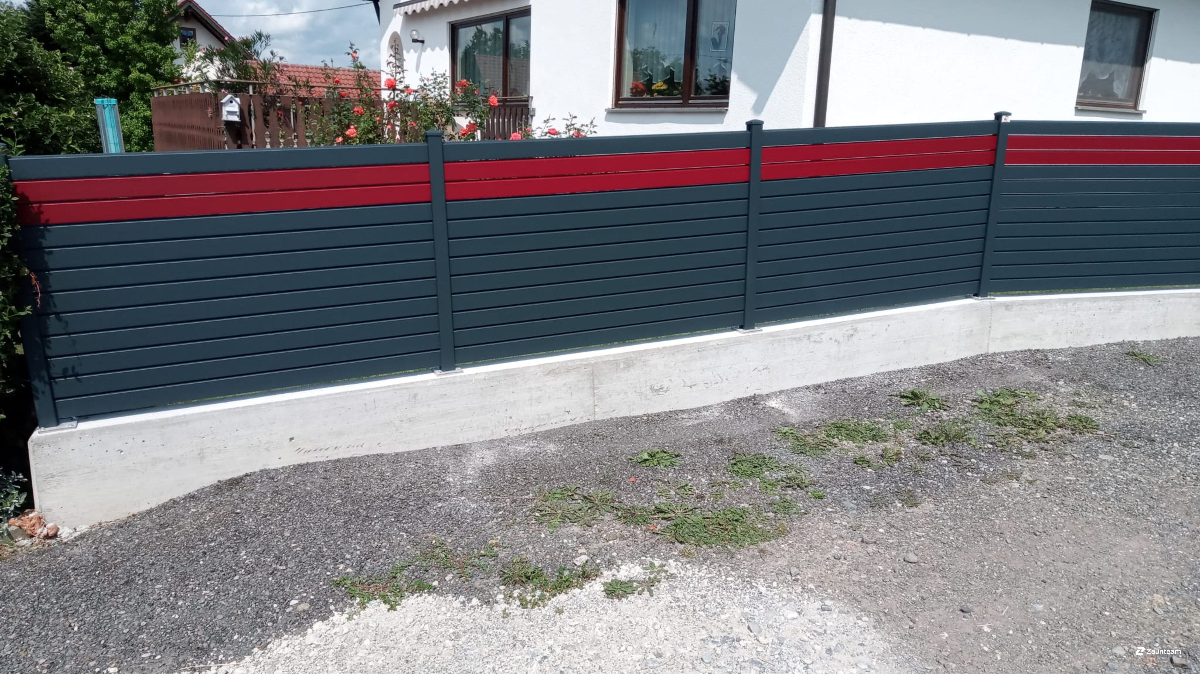 sichtschutz-aus-aluminium-von-zaunteam