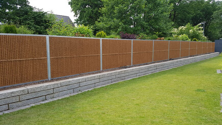 Lärmschutzzaun aus dem 2017 in 24558 Henstedt-Ulzburg Deutschland von Franchise AG.