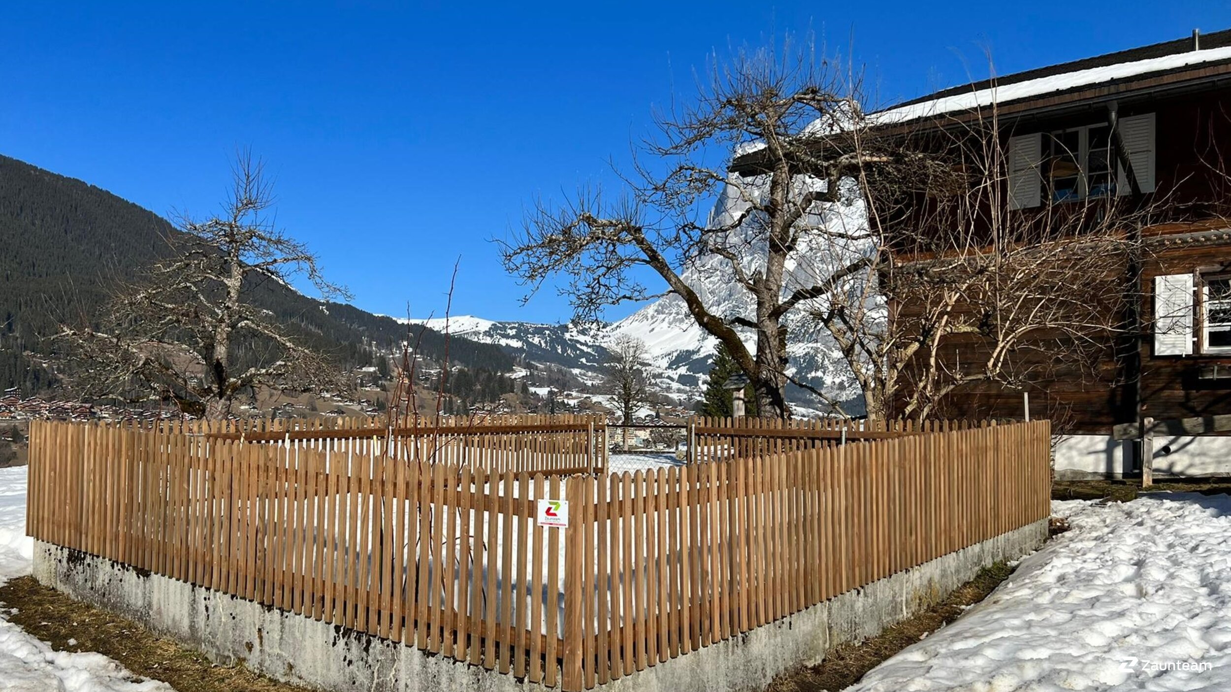 Staketenzaun aus dem 2022 in 3818 Grindelwald Schweiz von Zaunteam Berner Oberland.