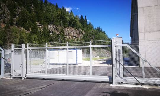 Zaunteam | Zaun und Tor für die Industrie und Sicherheit